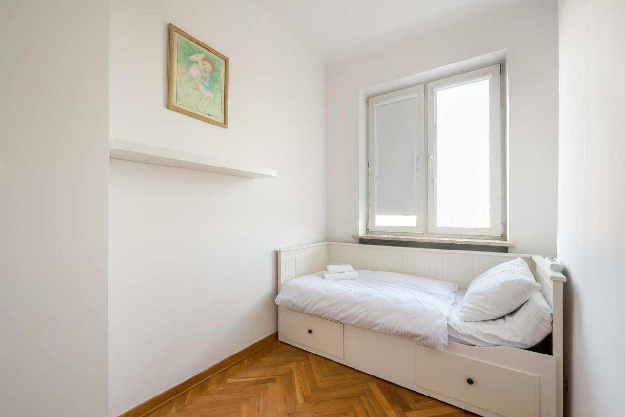 Plac Wilsona 2-Bedroom Apartment Варшава Экстерьер фото