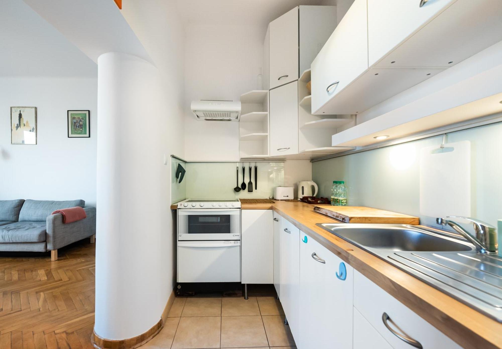 Plac Wilsona 2-Bedroom Apartment Варшава Экстерьер фото